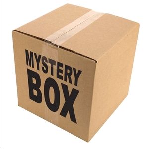 COPY - Mystery box women's Small